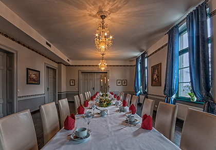 Unser Großer Saal im Gasthaus und Hotel in Naumburg Saale Unser Großer Saal im Gasthaus und Hotel in Naumburg Saale